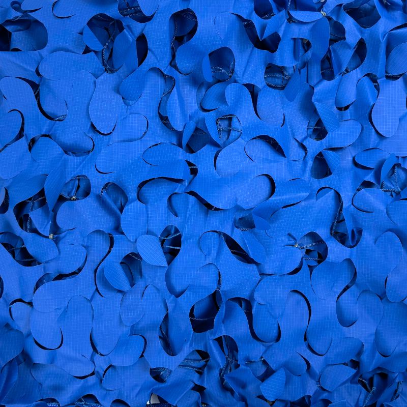 Blaues dreieckiges Tarnnetz