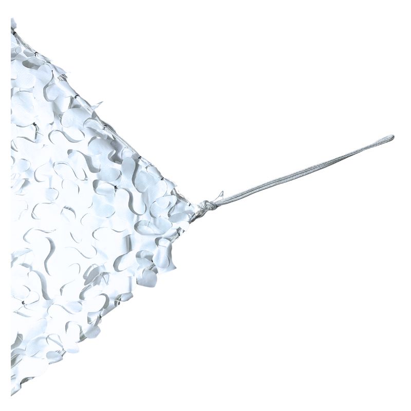 weiße Tarnnetzplane