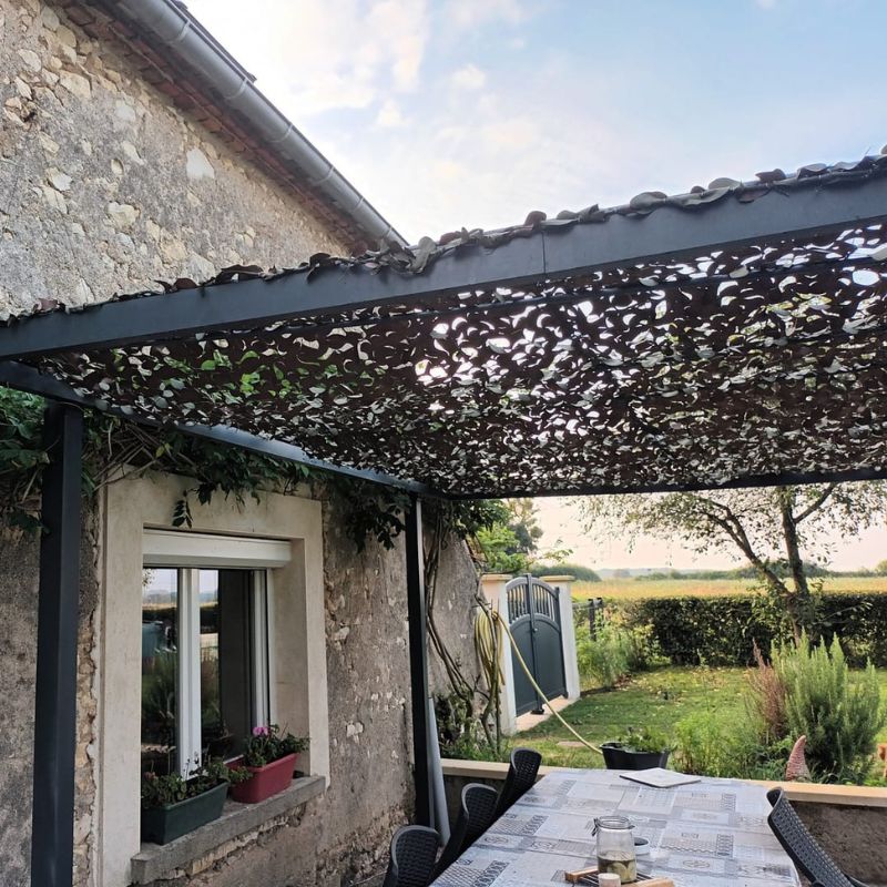 militärisches Tarnnetz aus Überschussbeständen