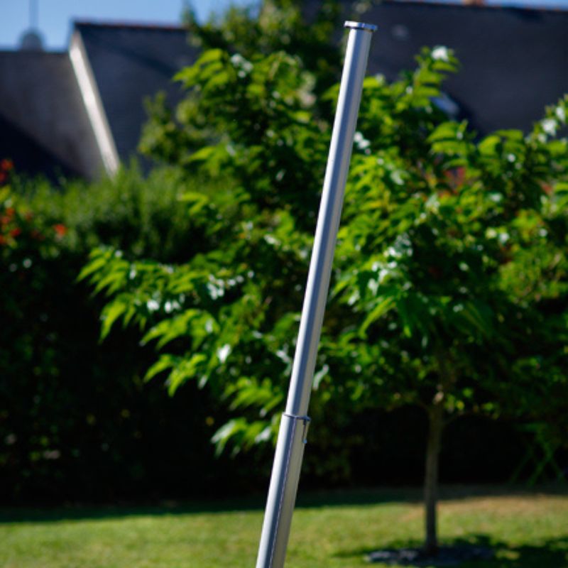 Mast für Tarnnetz